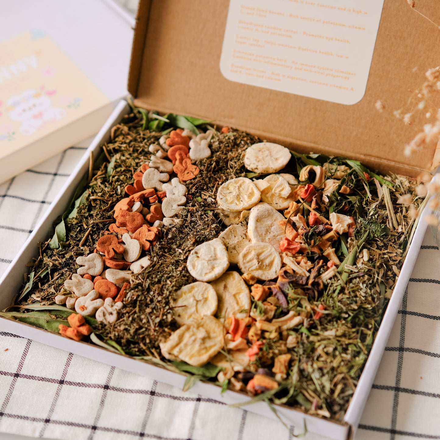 Hoppy Bunny | Foraging Box