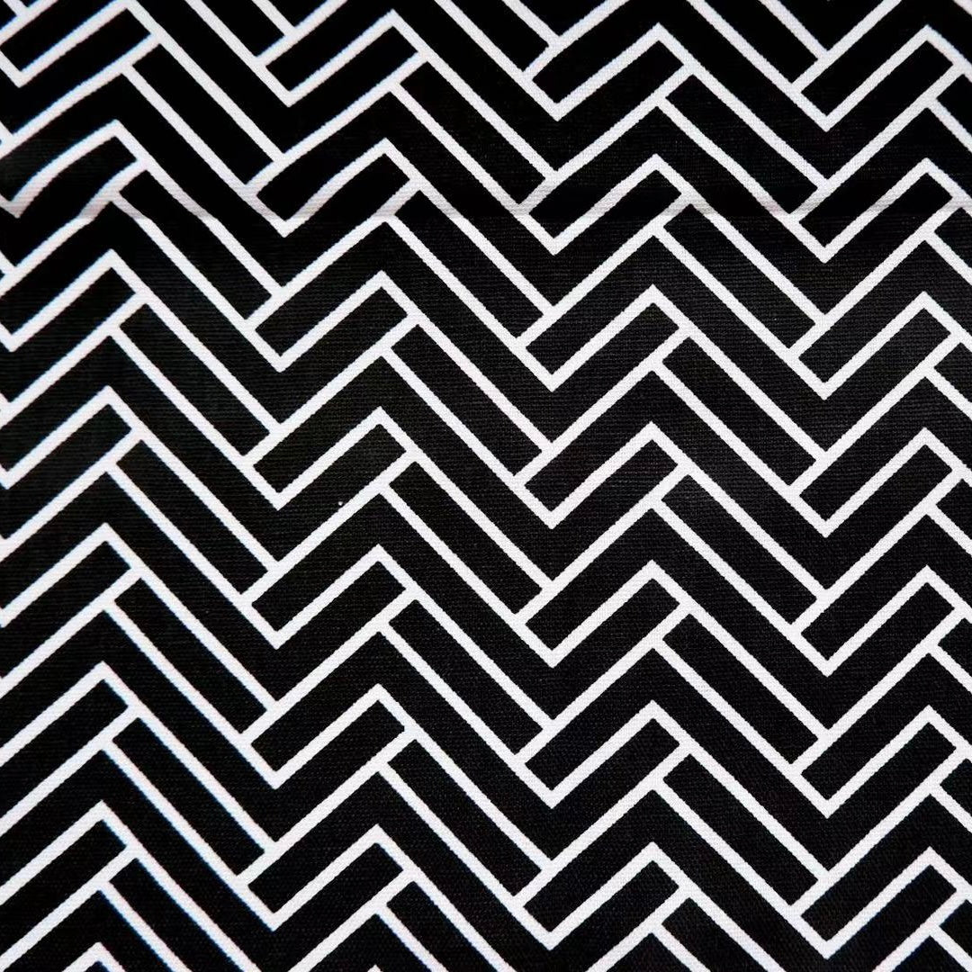 Black chevron (hay bag)