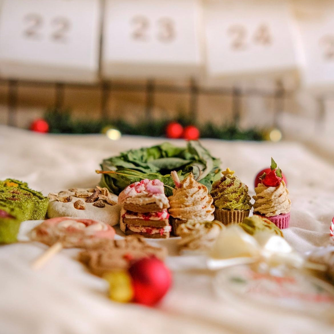2023 - 25 day advent calendar (PRE-ORDER)