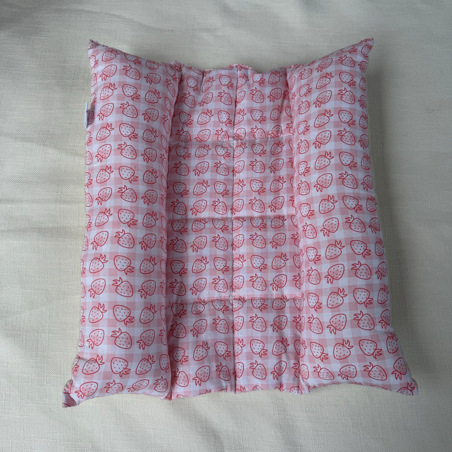 (ONLY 1) LARGE Bun Bed *20% off automatically applied at checkout* - Strawberries
