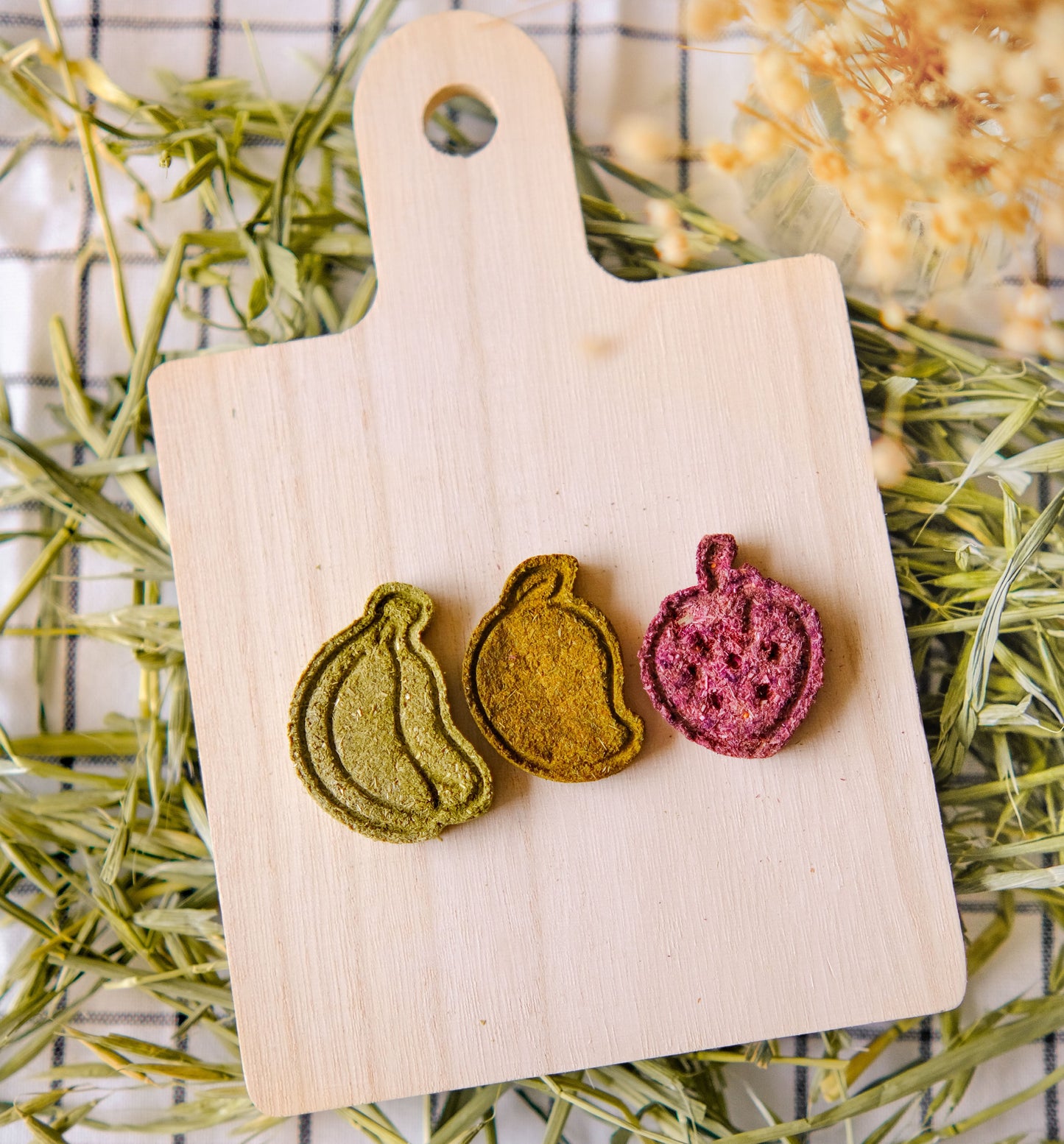 Hay Trio | Orchard, Timothy, and Oat Hay Based