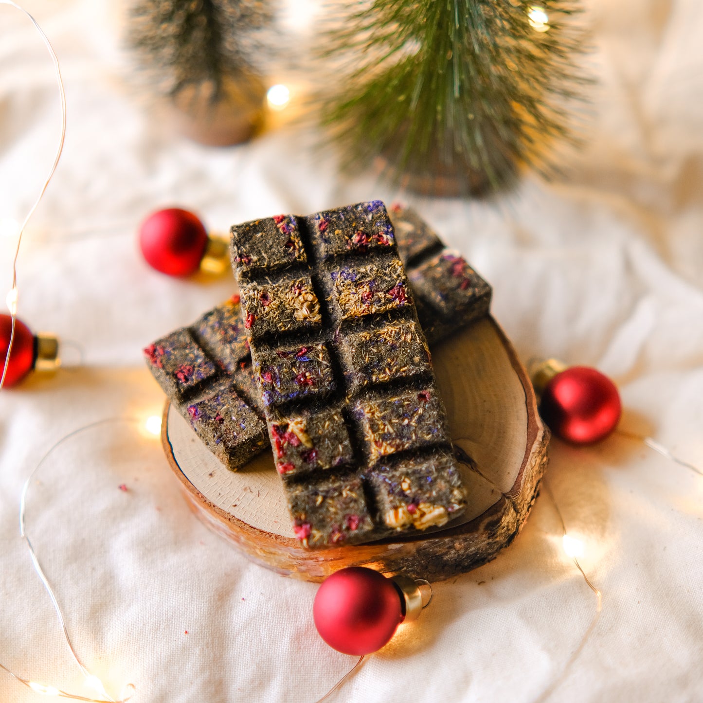 Choco-berry Hay Bar | Orchard Hay Based *Is now a regular item in our shop*